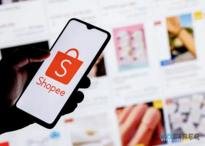 Shopee cũng là một dạng Online catalogs khi người mua có thể trực tiếp mua hàng